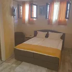Hotell Dali 3*